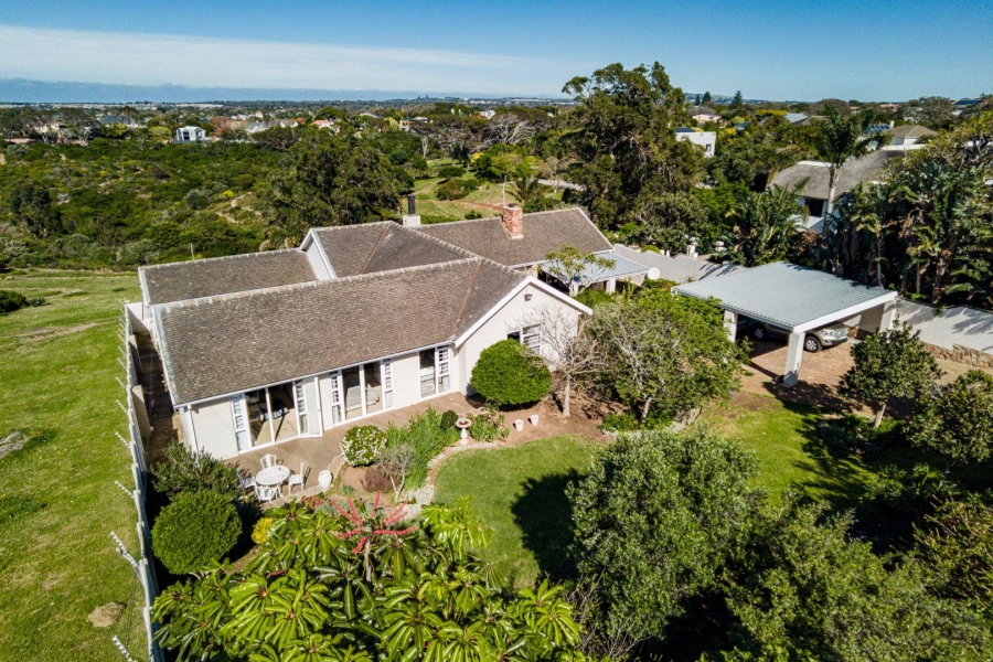 4 Bedroom Property for Sale in Mill Park Eastern Cape